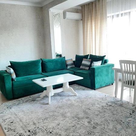 Comfortable Apartment Bisjkek Eksteriør bilde